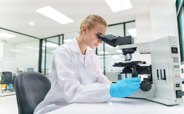 Obraz do artykułu: Mazowsze stawia na badania. 1,7 tys. podmiotów i miliardy na rozwój