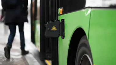 Elektryczny autobus przyjedzie pod szkołę. ZTM otworzył zapisy