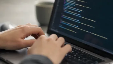 Ostatnie dni zapisów na hackathon w Warszawie. Do zdobycia 18 tys. zł