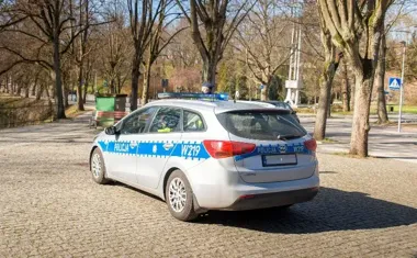 Deskorolki, rolki i wrotki bez uprawnień, ale z zasadami