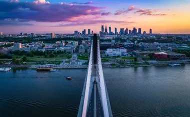 Gala w Hollywood na Targówku – młode fryzjerki z Mazowsza pokazały pomysł i warsztat