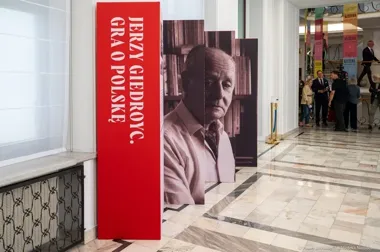 W Senacie wraca pamięć o Giedroyciu - wystawa o grze o Polskę