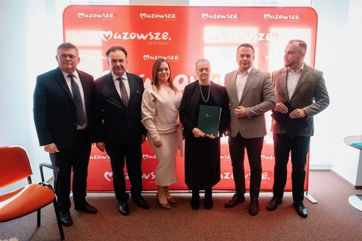 Mazowsze rozbudowuje sieć wsparcia, która daje chorym i rodzinom oddech