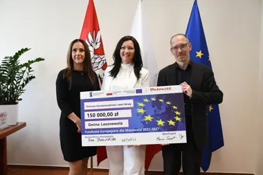 340 tys. zł dla Lesznowoli. Park nad Utratą i nowy wóz strażacki
