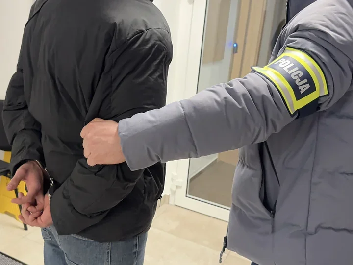 Próba wyciągnięcia 21 tys. zł na Ochocie skończyła się aresztem