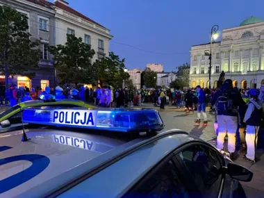 Ostatni nocny przejazd rolkarzy w Warszawie. Policja wstrzyma ruch