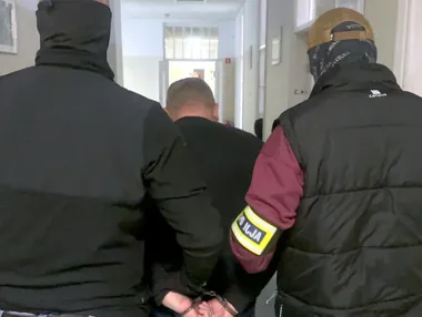 Kolejna wpadka grupy od aut w Wołominie - pięciu zatrzymanych