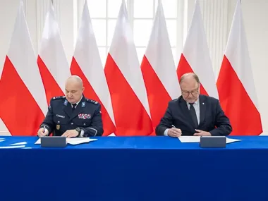 Nowe porozumienie na Politechnice Warszawskiej - Policja będzie szkolić kadrę