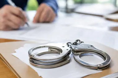 Podejrzany o organizowanie przekraczania granicy zatrzymany w Warszawie
