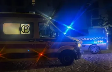 70-latek siedział nocą na przystanku w Warszawie. Był zaginiony