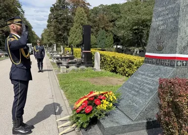 Warszawscy strażnicy oddali hołd generałowi „Gryfowi” przed rocznicą Powstania