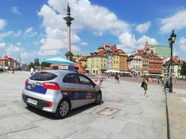 Na Starówce wjechał pod zakaz - patrol znalazł jeszcze większy problem