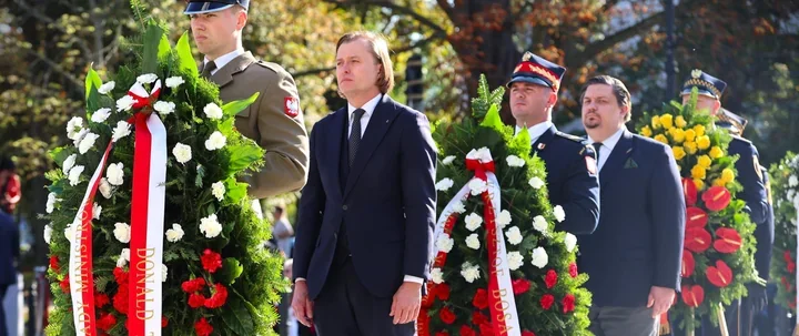 Państwo bez terytorium miało własne sądy i szkoły. Rocznica w Warszawie