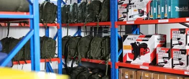 Nowy magazyn ma chronić powiat płocki. Sprzęt już czeka na powódź