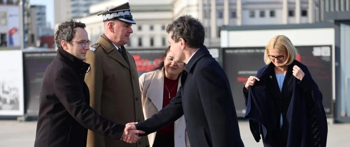 Prezydent Rumunii w Warszawie – oficjalna wizyta i rozmowy o bezpieczeństwie