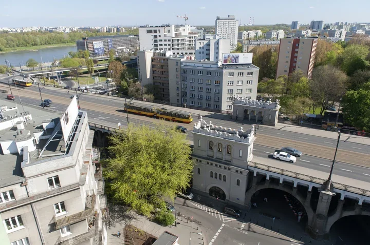 Most Poniatowskiego będzie węższy – zamknięty chodnik nad Wisłostradą